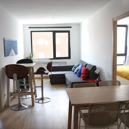 Apartment Vacare - 3 Habitaciones, Capricho En El Centro De Santander! *